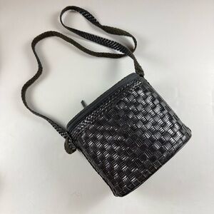 vtg 90s L.J.S Collection Woven Leather Small Crossbody Bag Black Basketweave